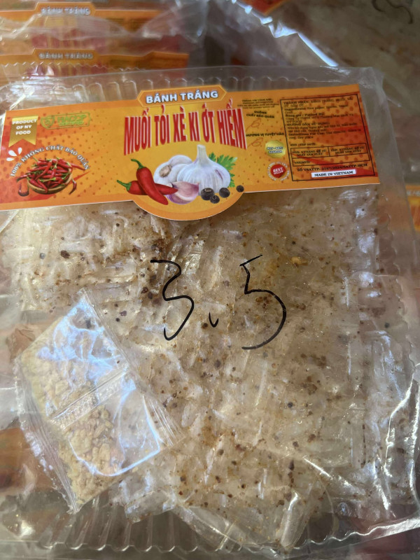 bánh tráng trộn muối tỏi