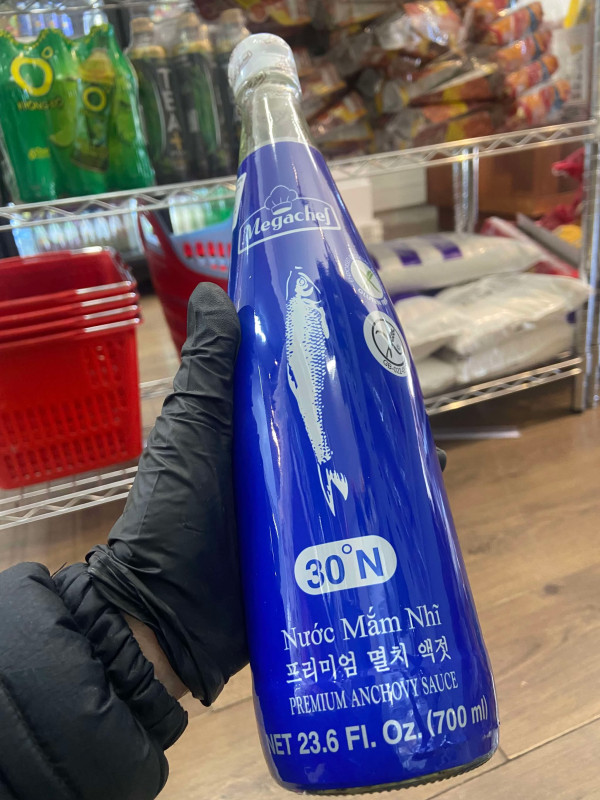 nước mắm nhỉ 7.5$ 700ml