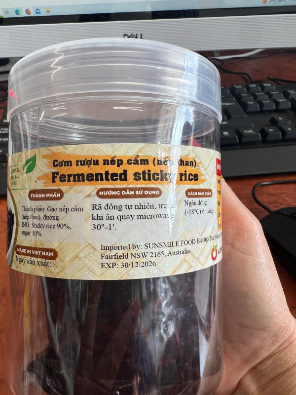 Cơm rượu nếp than