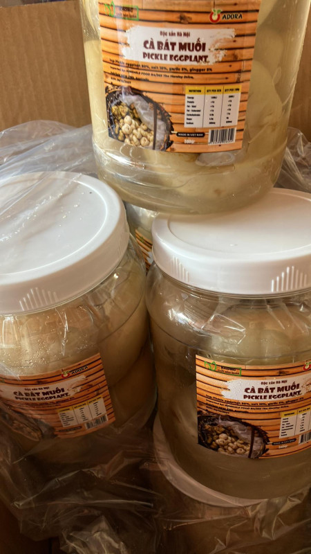 Cà bát muối nguyên trái 20$